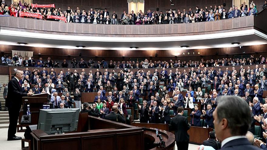 AKP treninden inen inene