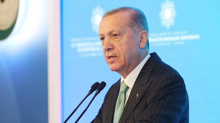 Erdoğan: Dijital terör ülkelerin ulusal güvenliklerine de açık tehdit oluşturmaktadır