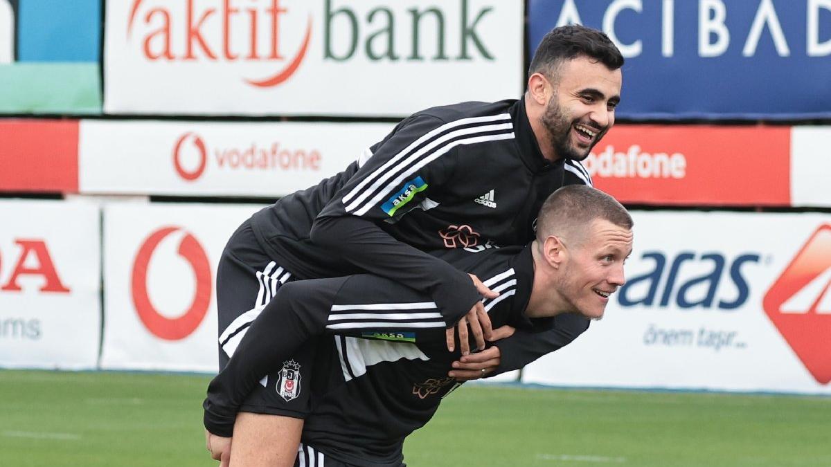 Ghezzal, Hatayspor maçında yok! Weghorst’un durumu…