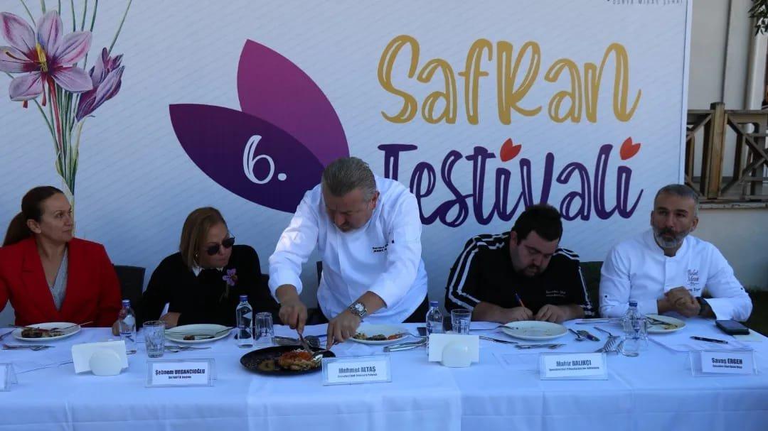 Safran Hasadı Festivali’nde safranlı yemekler yarıştı