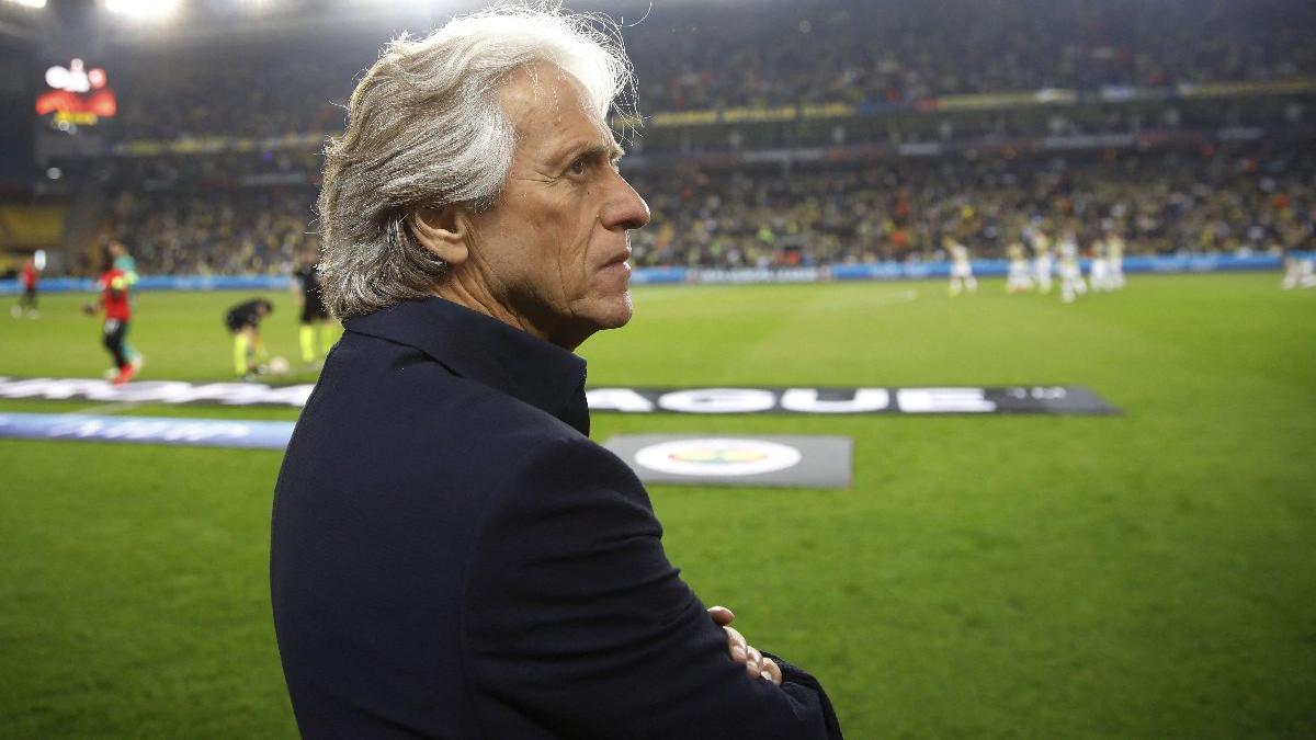 Jorge Jesus’tan taraftara Altay Bayındır ültimatomu: Bu türlü bir ortamda olmam!