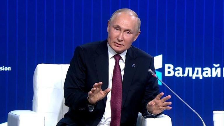 Putin, Liz Truss’a ‘deli’ dedi, nükleer silahlarla ilgili konuşmalarını anlattı