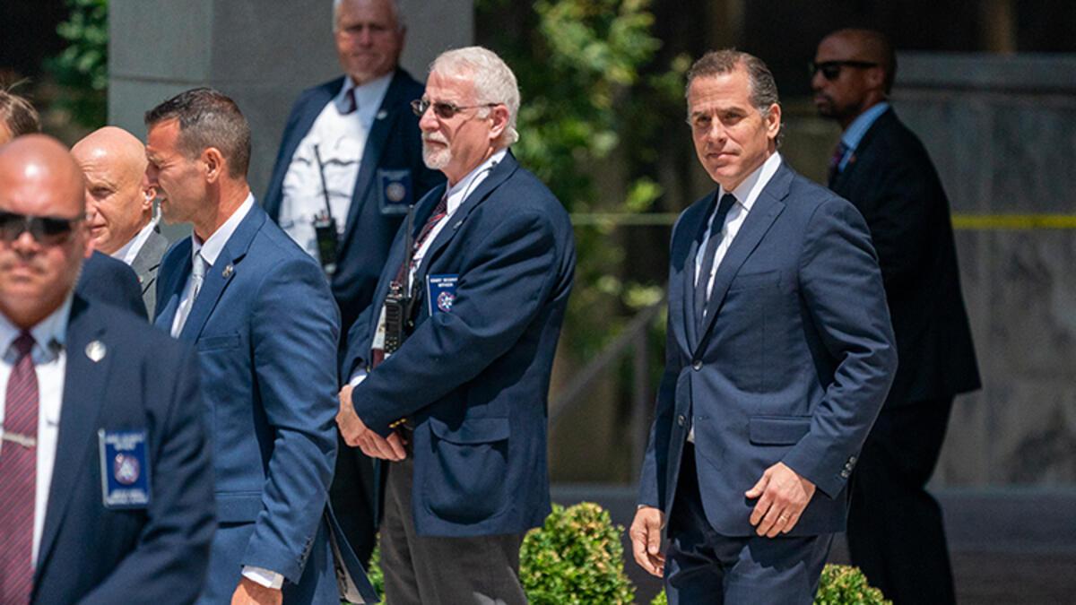 Biden’ın oğlu Hunter Biden’ın Rus, Kazak ve Ukraynalı oligarklardan aldığı ödemelerin belgeleri yayınlandı