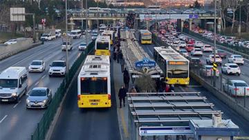 ‘Vatandaş zamlı tarifeden mutsuz’